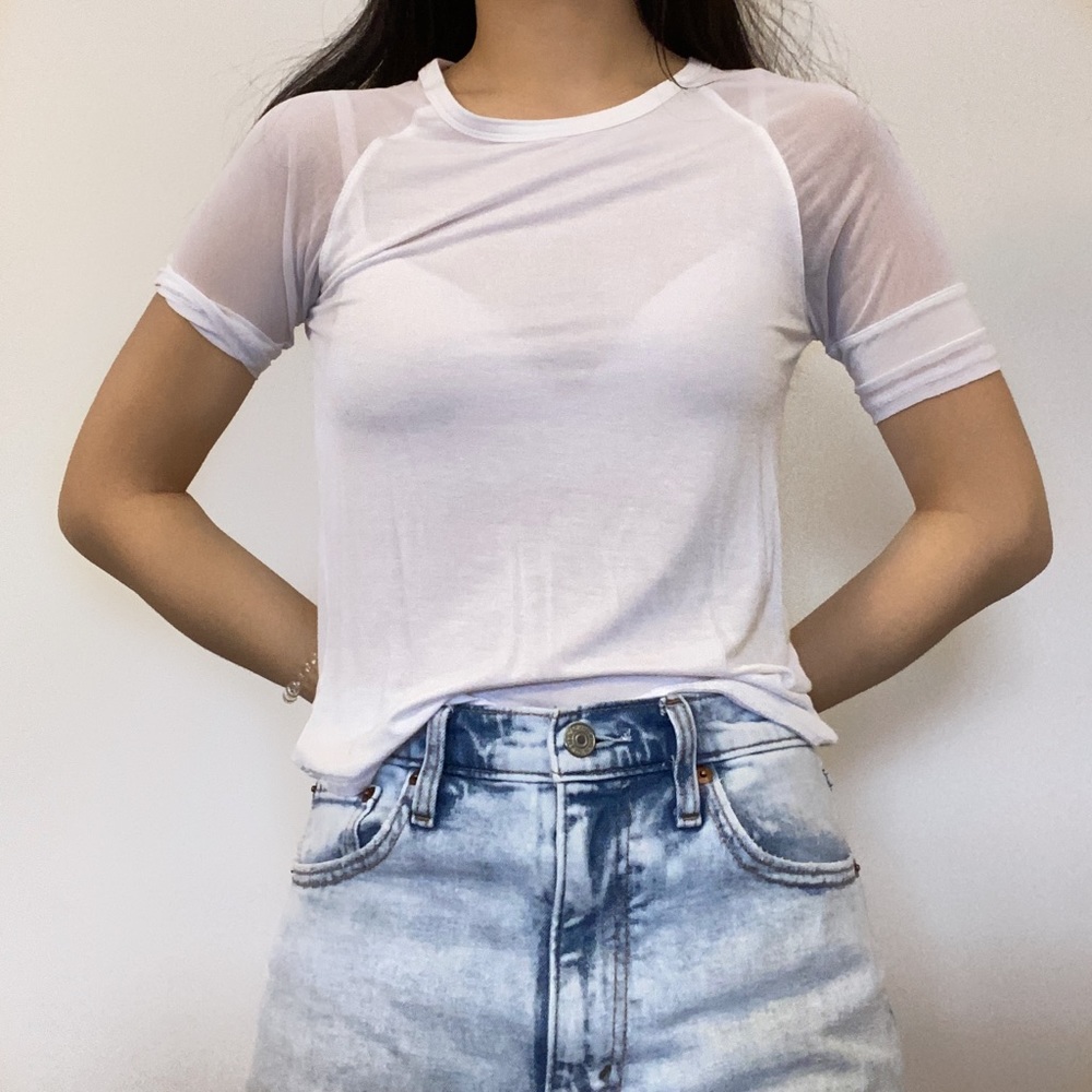 White mesh sleeve t shirt